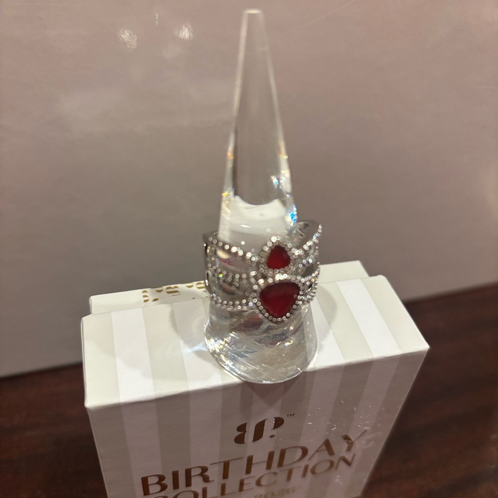 Ruby on Rhodium Ring - Picture 2 of 6